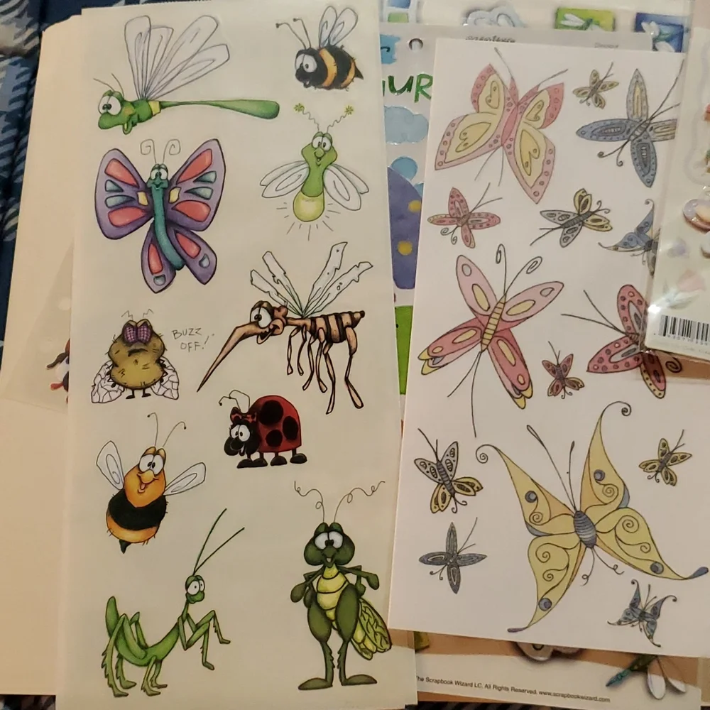 💥Sticker Bundle Lot Bugs Bees Butterflys Dinosaurs Stickers New - Picture 6 of 8
